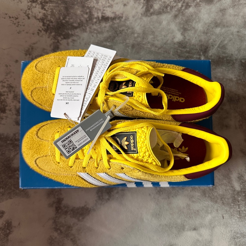 Adidas Gazelle Indoor Bright Yellow Collegiate Burgundy